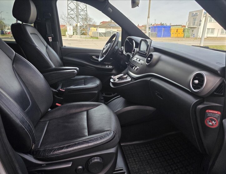 Mercedes-Benz Třídy V Kombi 2,1 l 140 kw