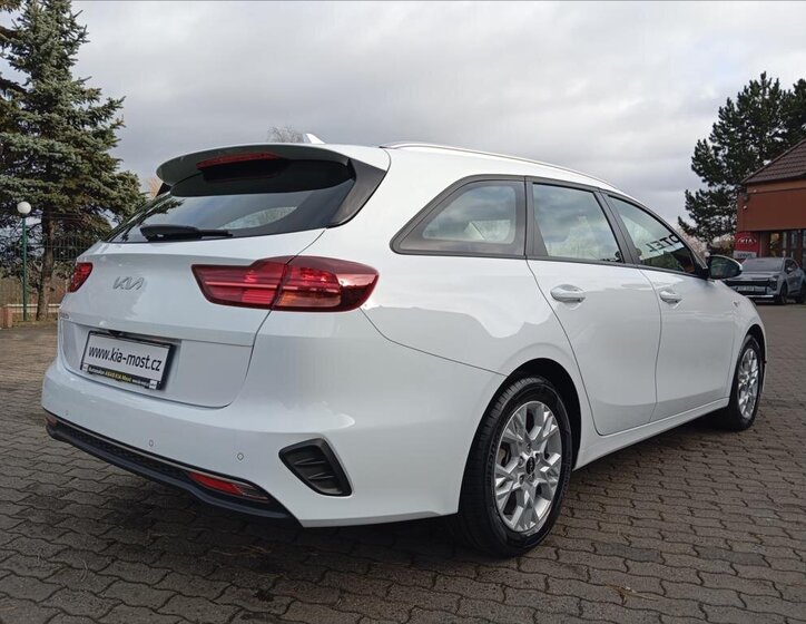 KIA Ceed Kombi 1,5 l 118 kw