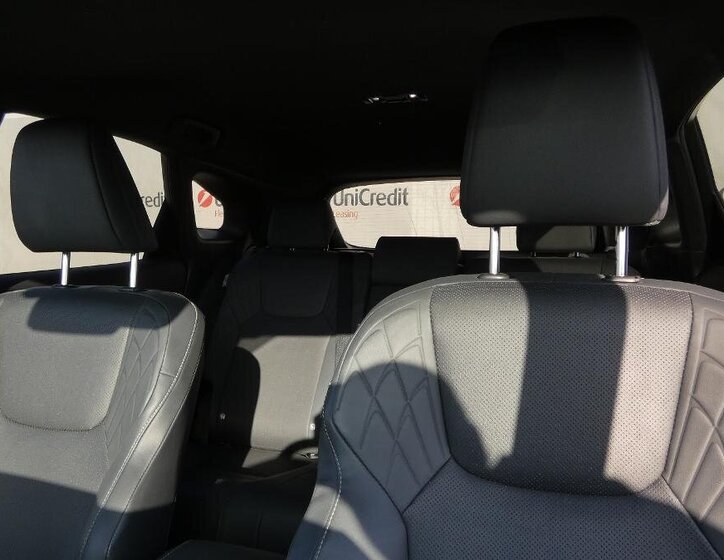 Lexus RX 350h SUV / Terénní 2,5 l 140 kw