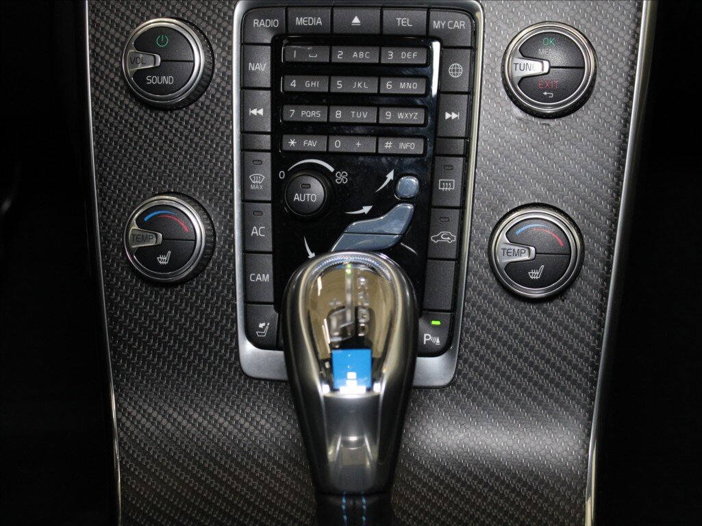 Volvo V60 Kombi 2,0 l 270 kw