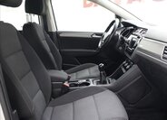 Volkswagen Touran 12