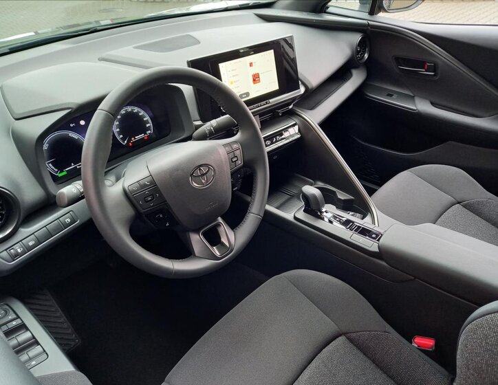 Toyota C-HR Hatchback 1,8 l 103 kw