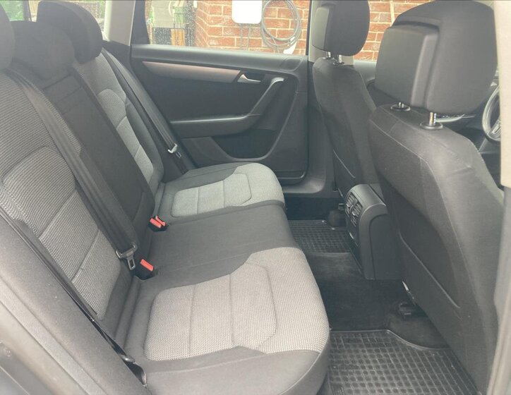 Volkswagen Passat Kombi 2,0 l 103 kw