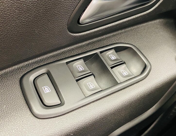 Dacia Duster SUV / Terénní 999,0 74 kw