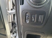 Nissan NV400 Sklápěč 2,3 l 120 kw