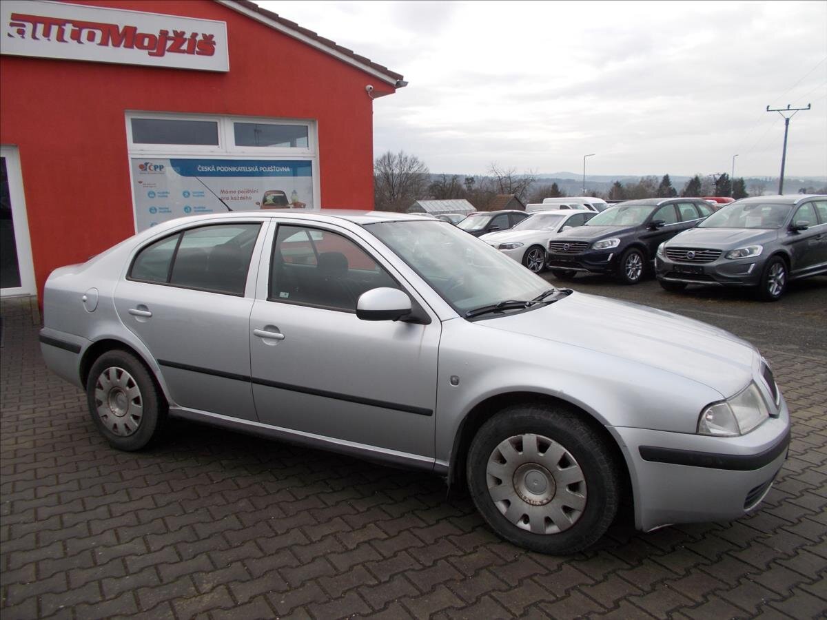 Škoda Octavia Sedan / Limuzína 1,9 l 74 kw