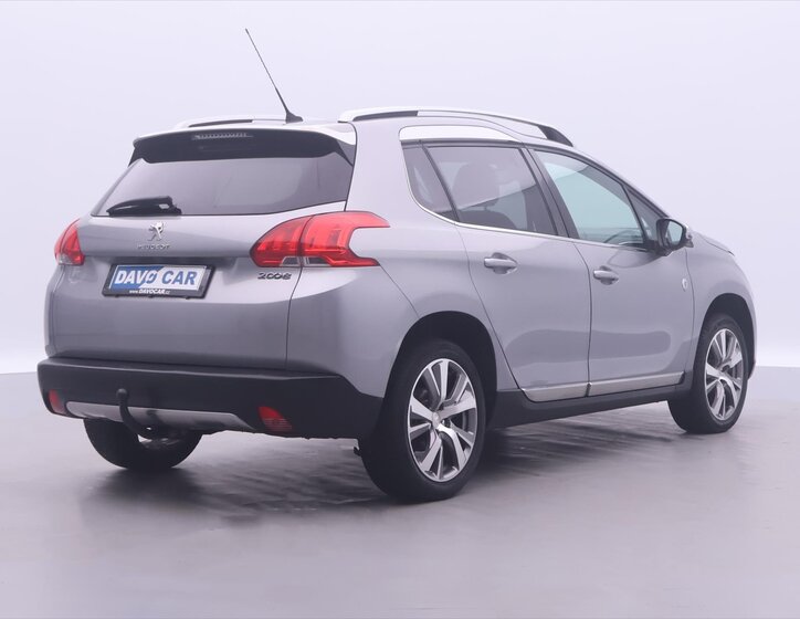 Peugeot 2008 SUV / Terénní 1,2 l 81 kw