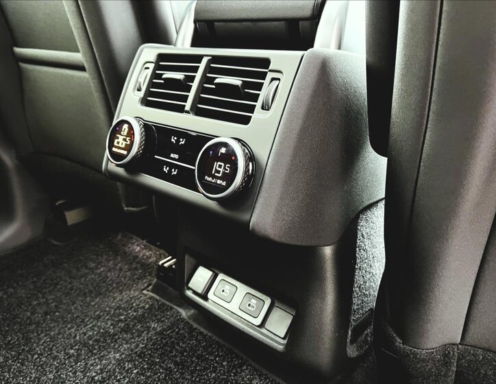 Land Rover Discovery SUV 3,0 l 257 kw