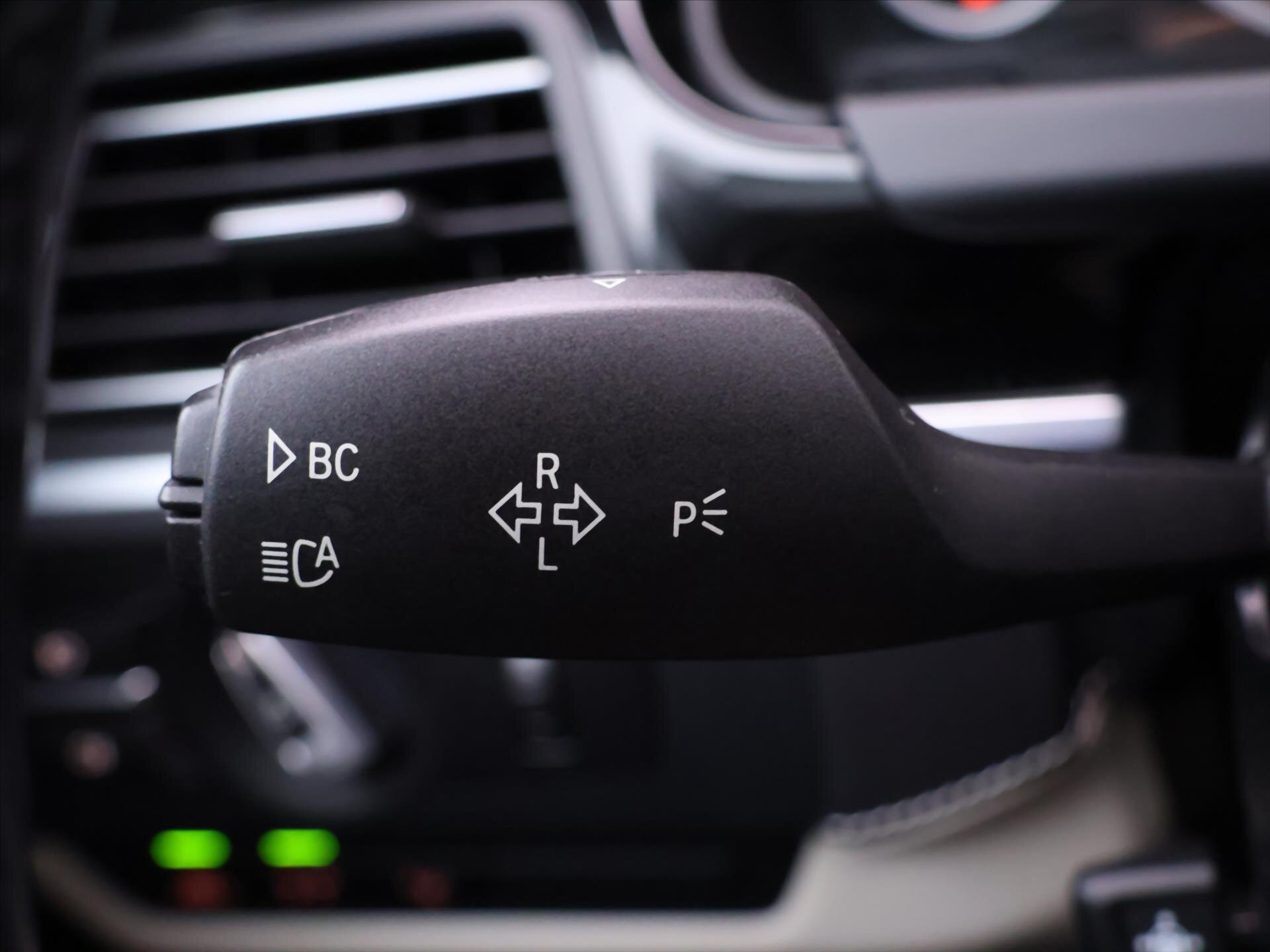 BMW Řada 6 Kupé 3,0 l 230 kw