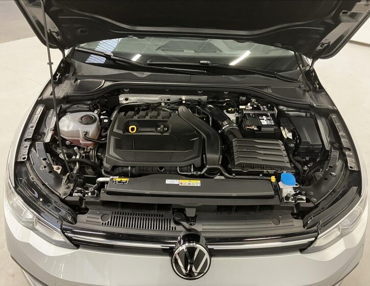 Volkswagen Golf Kombi 1,5 l 110 kw