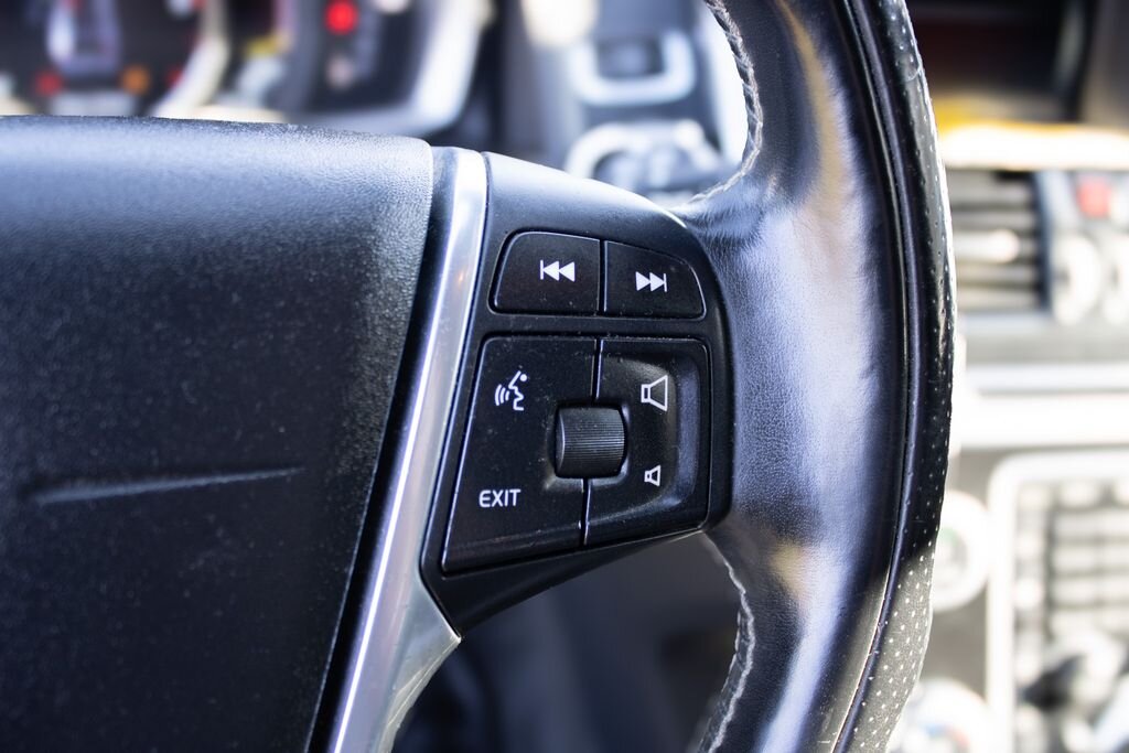 Volvo XC60 SUV / Terénní 2,0 l 140 kw