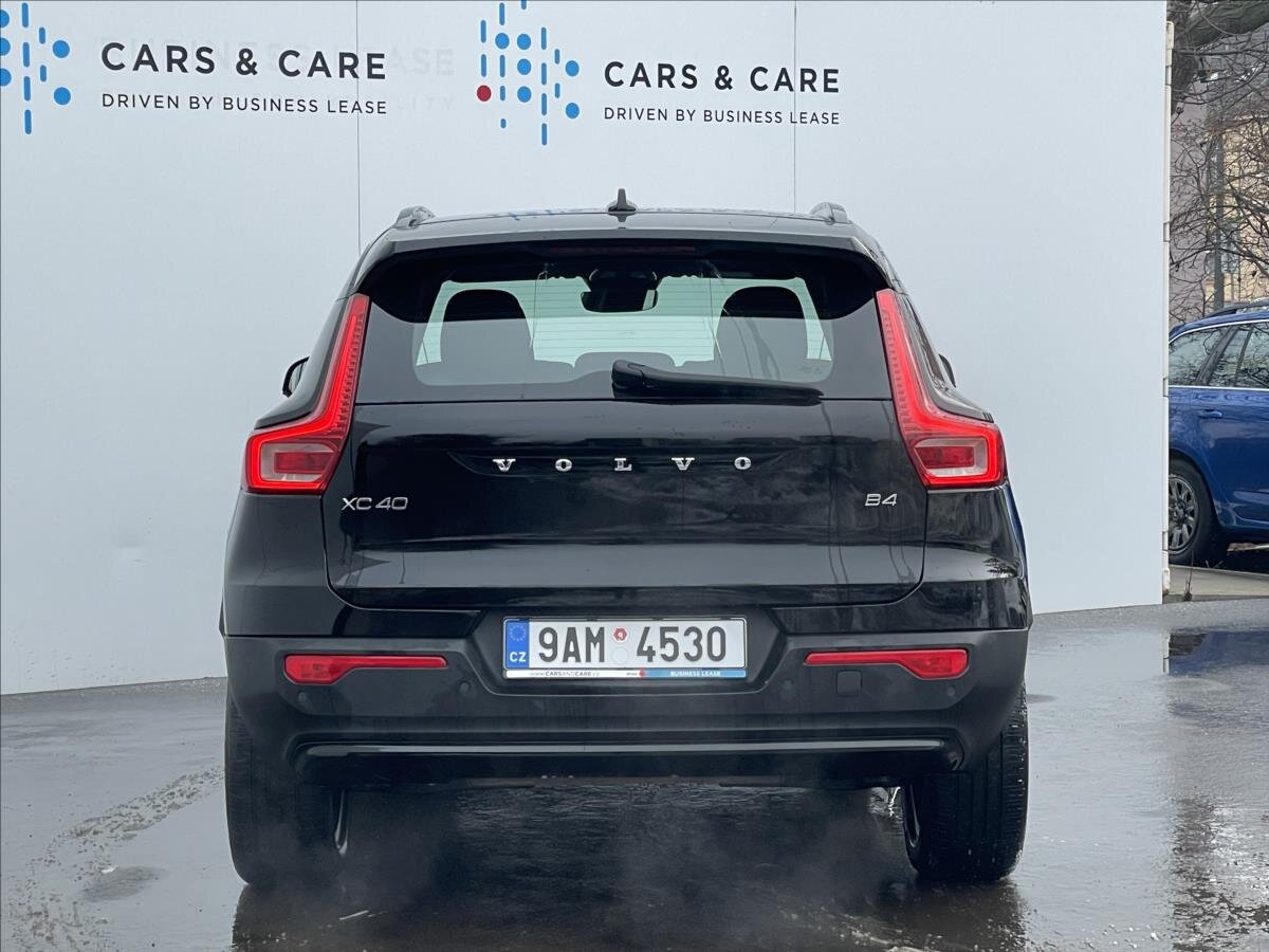 Volvo XC40 SUV 2,0 l 145 kw