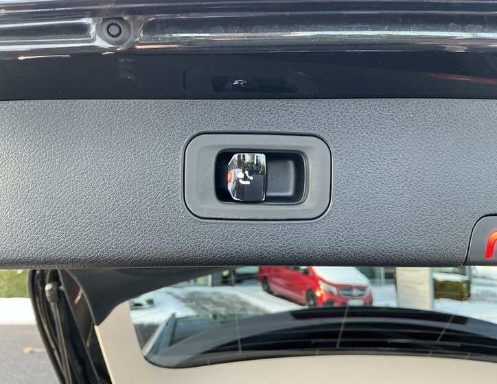 Mercedes-Benz Třídy E Kombi 2,0 l 145 kw