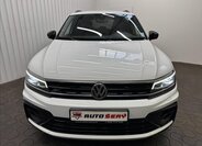 Volkswagen Tiguan 13