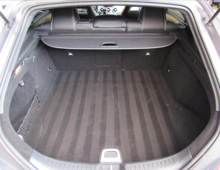 Mercedes-Benz CLA 27