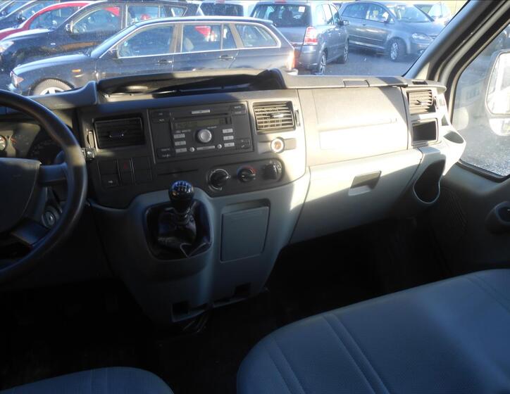 Ford Transit 14