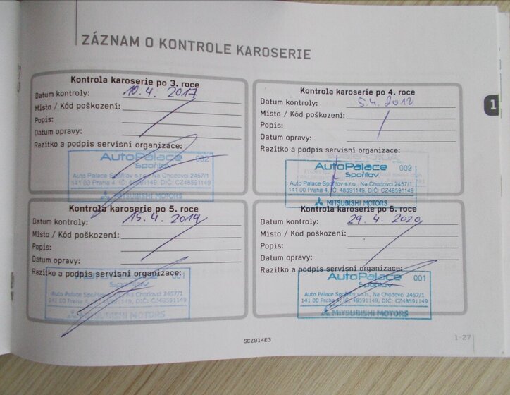 Mitsubishi Outlander SUV / Terénní 2,0 l 110 kw