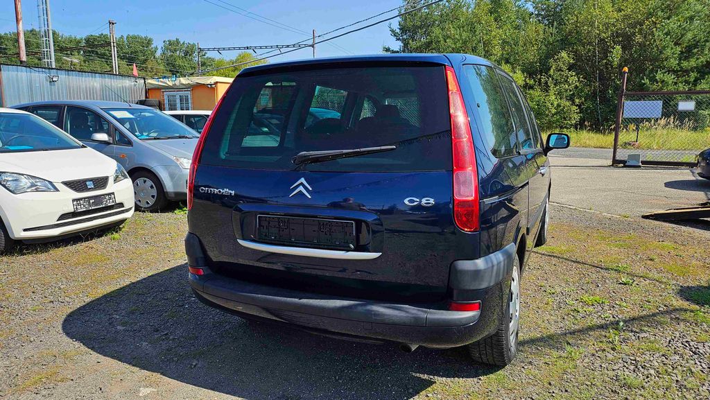 Citroën C8