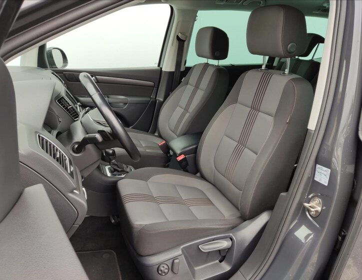 Volkswagen Sharan MPV 2,0 l 110 kw