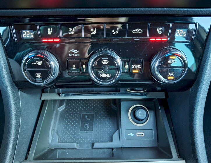 Škoda Superb Sedan 2,0 l 206 kw