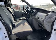 Renault Trafic 10