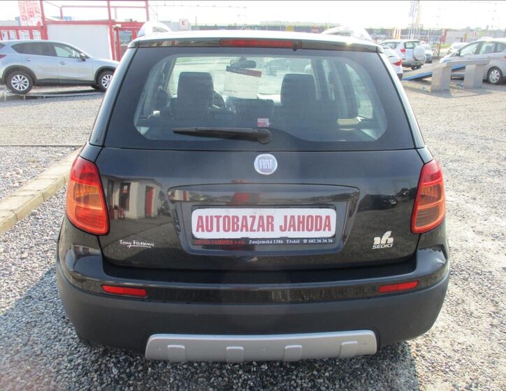 Fiat Sedici Hatchback 2,0 l 99 kw