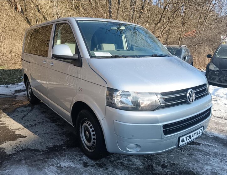 Volkswagen Multivan MPV 2,0 l 75 kw