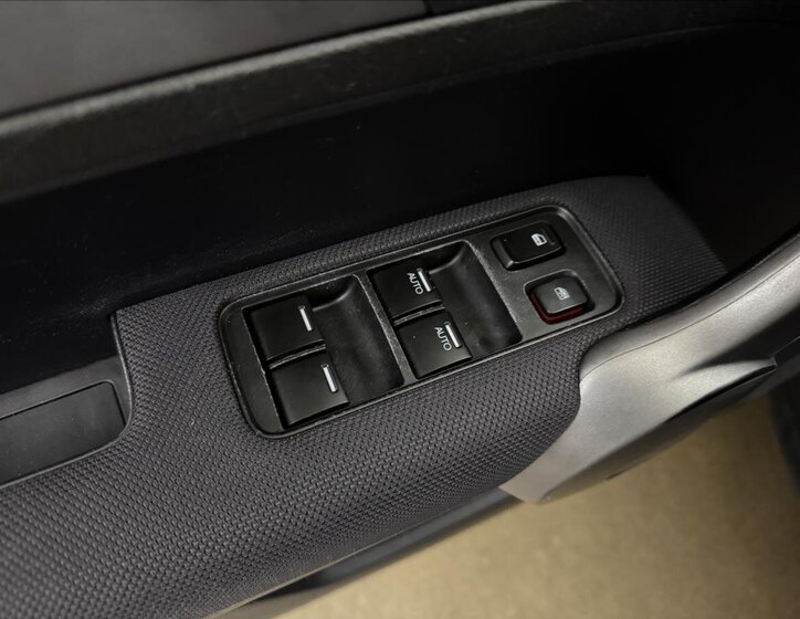 Honda CR-V SUV / Terénní 2,2 l 103 kw