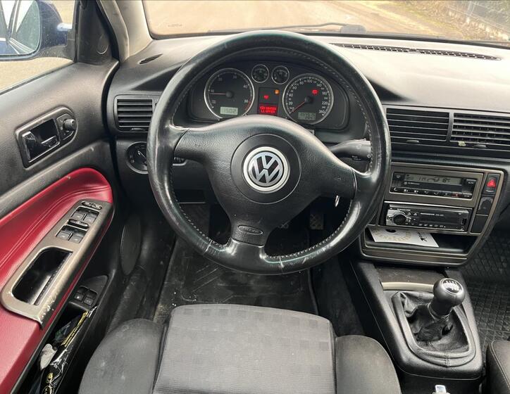 Volkswagen Passat 13