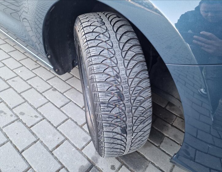 Hyundai i30 Kombi 1,6 l 85 kw