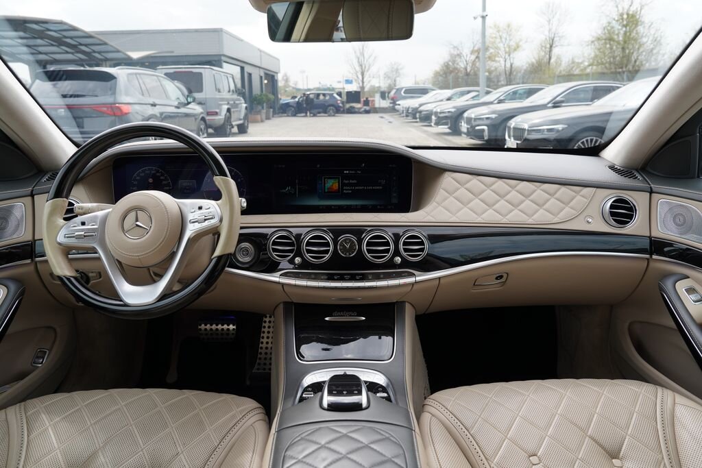 Mercedes-Benz Třídy S Sedan / Limuzína 4,0 l 345 kw