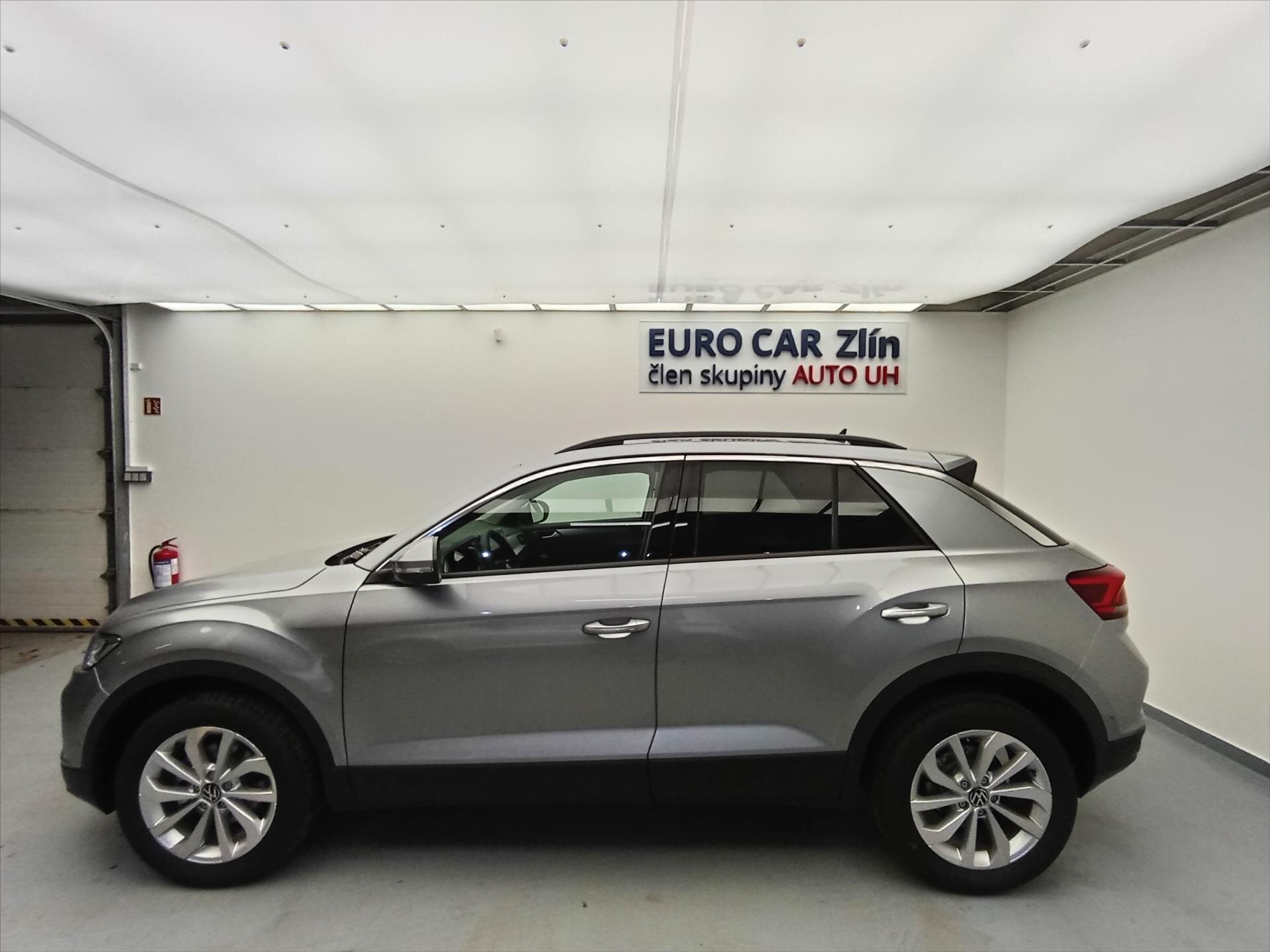 Volkswagen T-Roc SUV / Terénní 1,5 l 110 kw