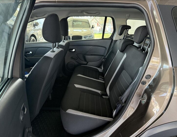 Dacia Logan Kombi 898,0 66 kw