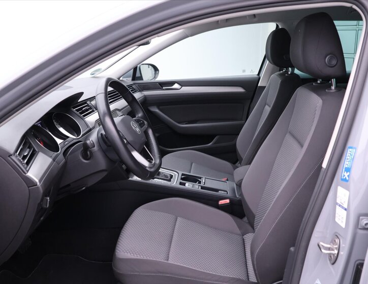 Volkswagen Passat Kombi 2,0 l 110 kw