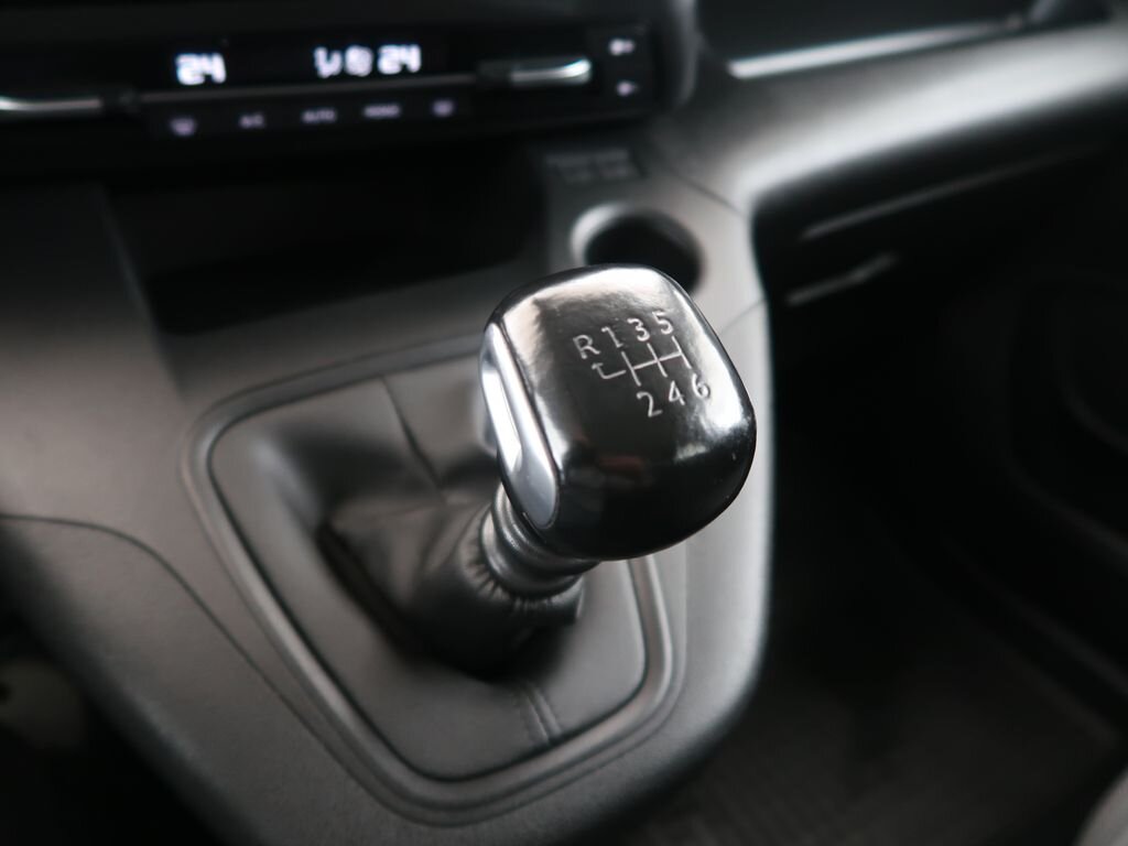 Opel Combo MPV 1,5 l 96 kw