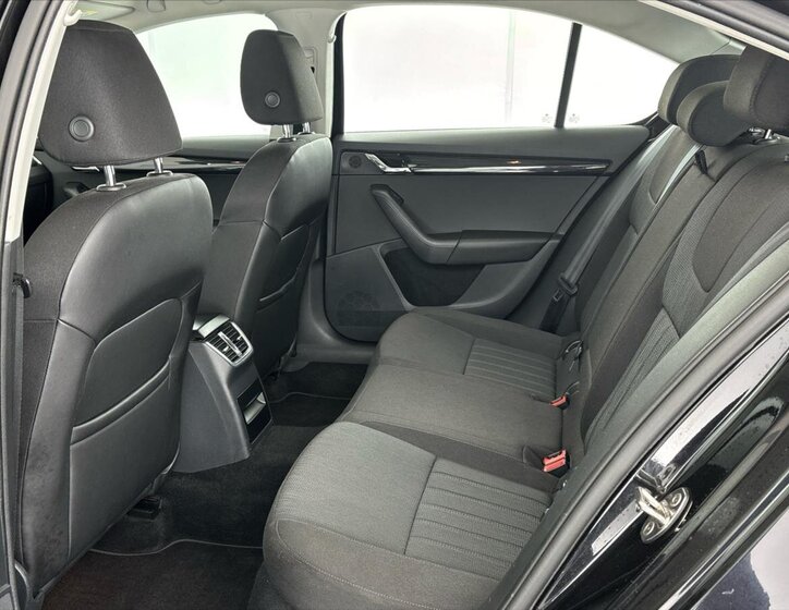 Škoda Octavia Liftback 1,6 l 85 kw