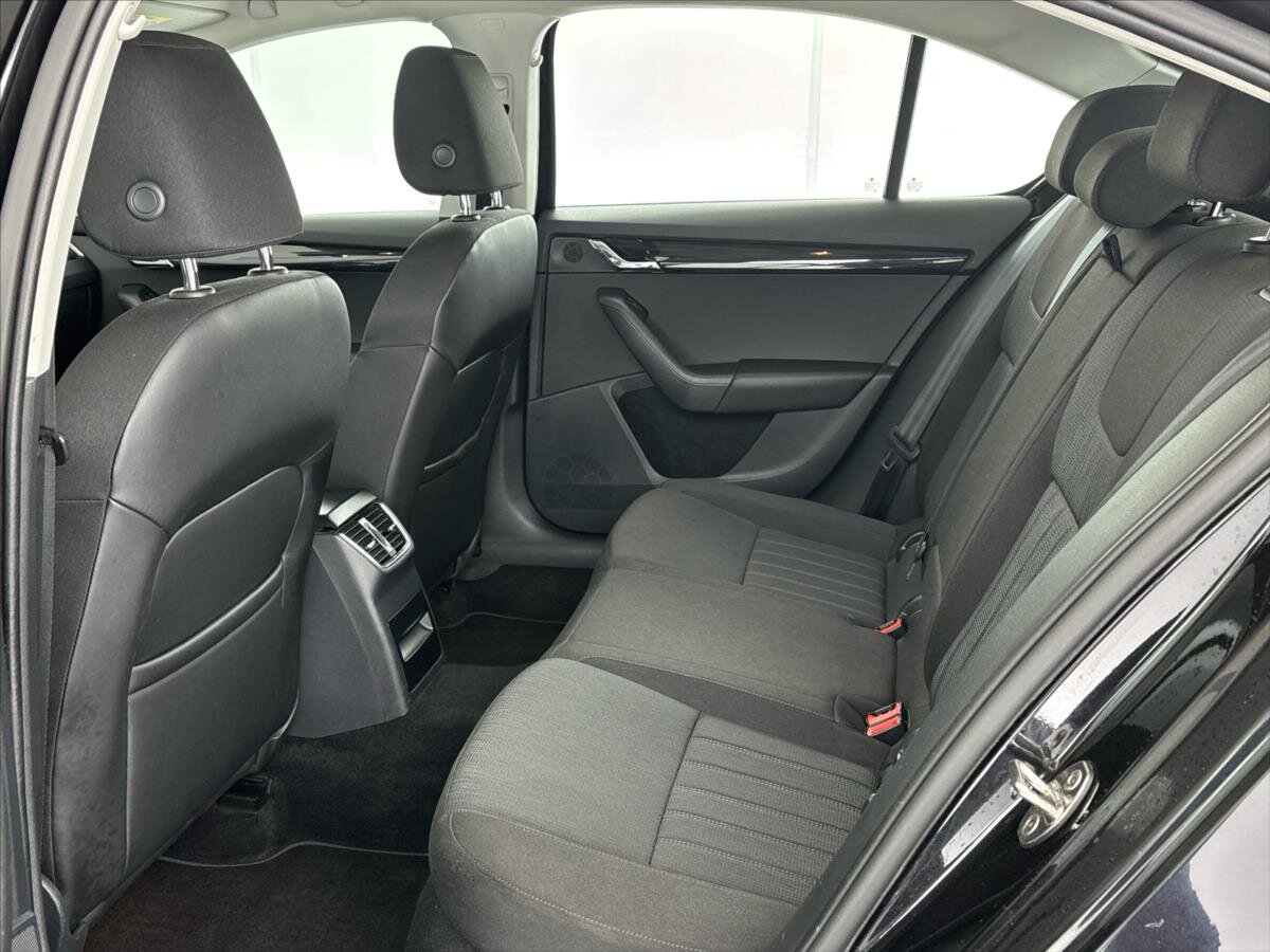 Škoda Octavia Liftback 1,6 l 85 kw