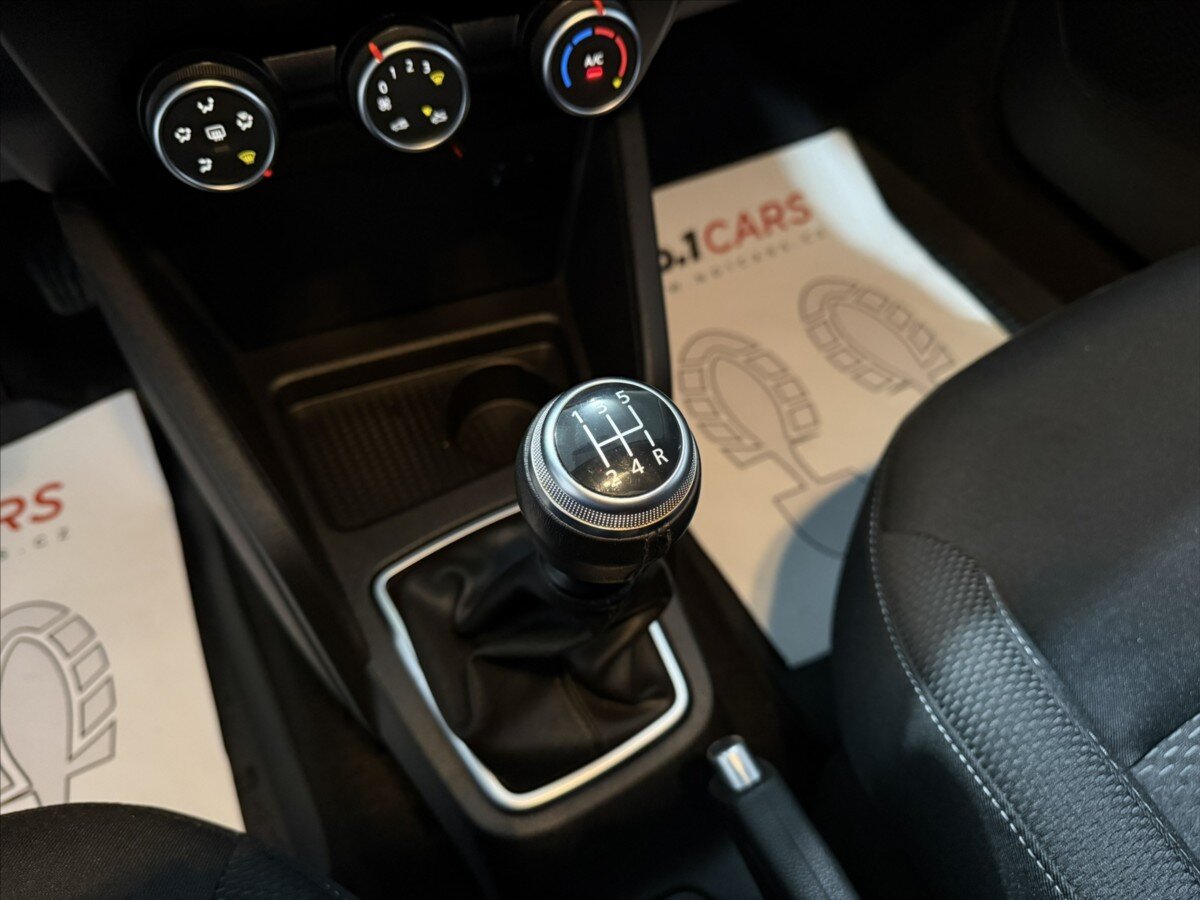 Dacia Duster SUV 999,0 74 kw