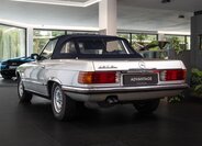 Mercedes-Benz SL Kabriolet 4,5 l 165 kw