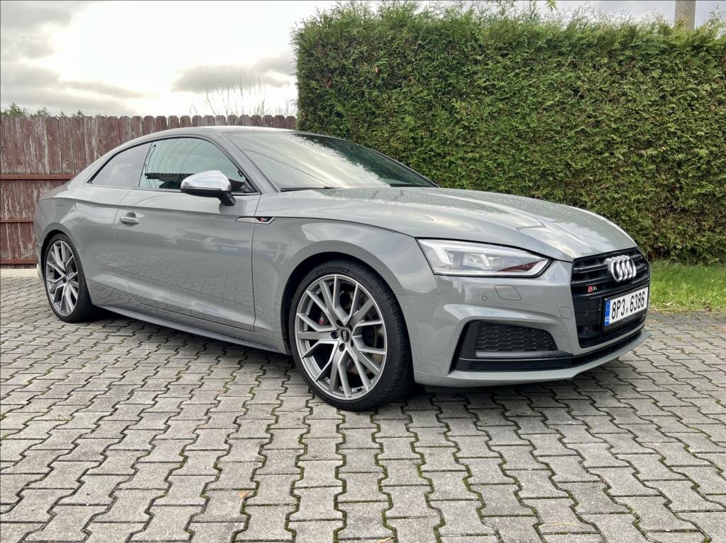 Audi S5 Kupé 3,0 l 255 kw