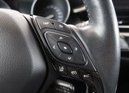 Toyota C-HR SUV / Terénní 1,8 l 72 kw