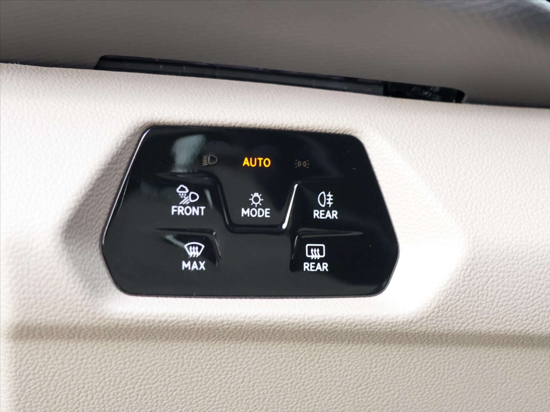 Volkswagen Multivan MPV 2,0 l 110 kw