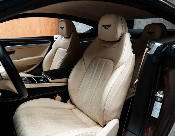 Bentley Continental GT 15