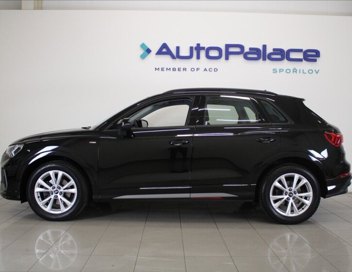 Audi Q3 SUV / Terénní 2,0 l 110 kw