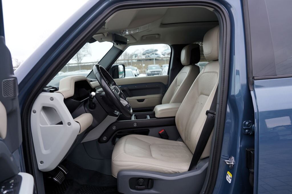 Land Rover Defender SUV 3,0 l 294 kw