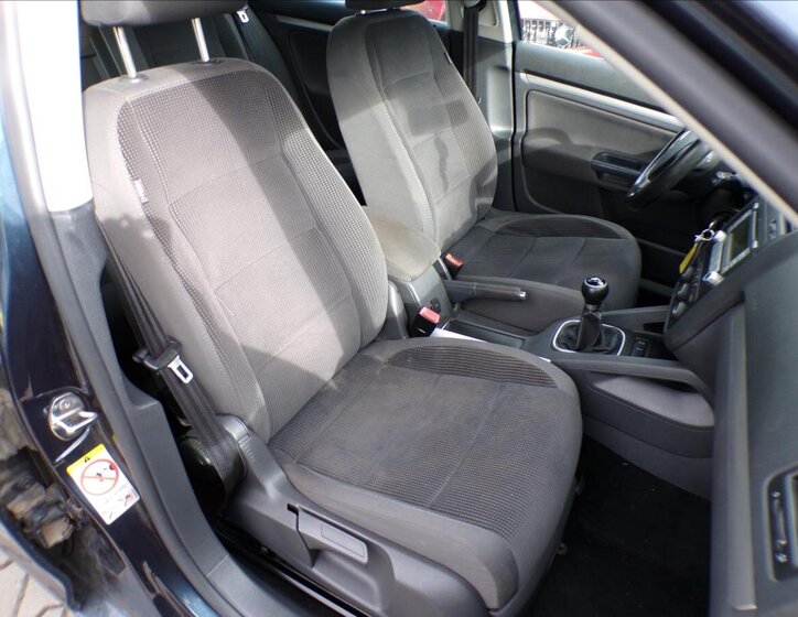 Volkswagen Golf Kombi 1,4 l 90 kw