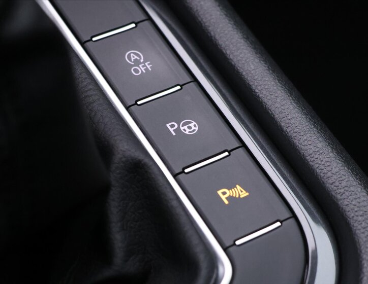 Volkswagen Tiguan SUV / Terénní 1,4 l 92 kw