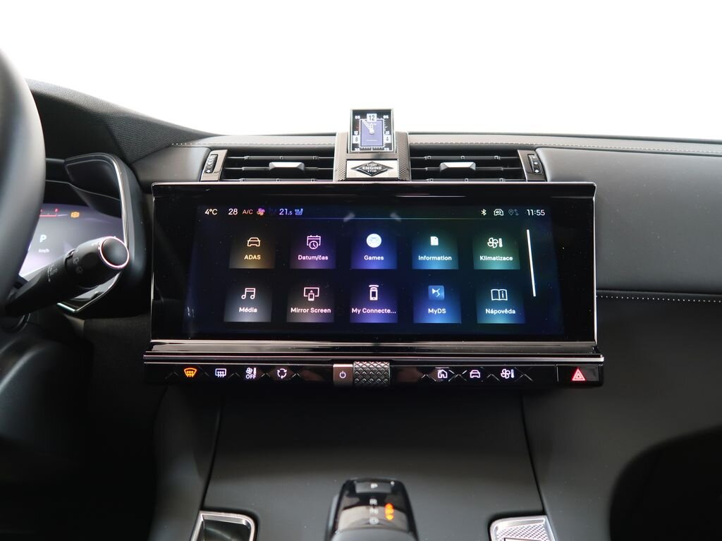 DS Automobiles DS7 Crossback