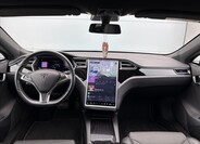 Tesla Model S 7