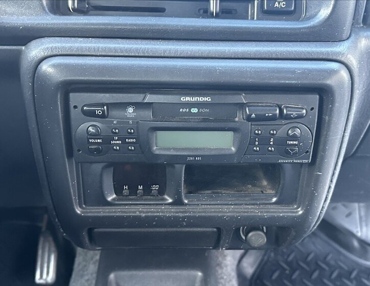 Suzuki Jimny Ostatní 1,3 l 60 kw